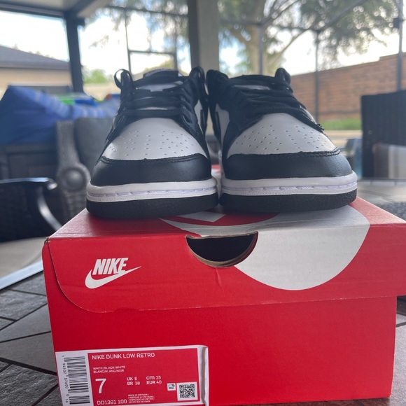 Panda Dunk - Picture 2 of 3